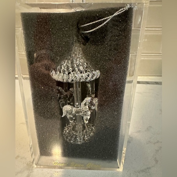 Vintage Handblown Spun Art Glass Carousel Horses Clear With Glitter Trim 4" - Picture 1 of 9